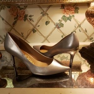 Calvin Klein Pumps Rose Gold Size 9